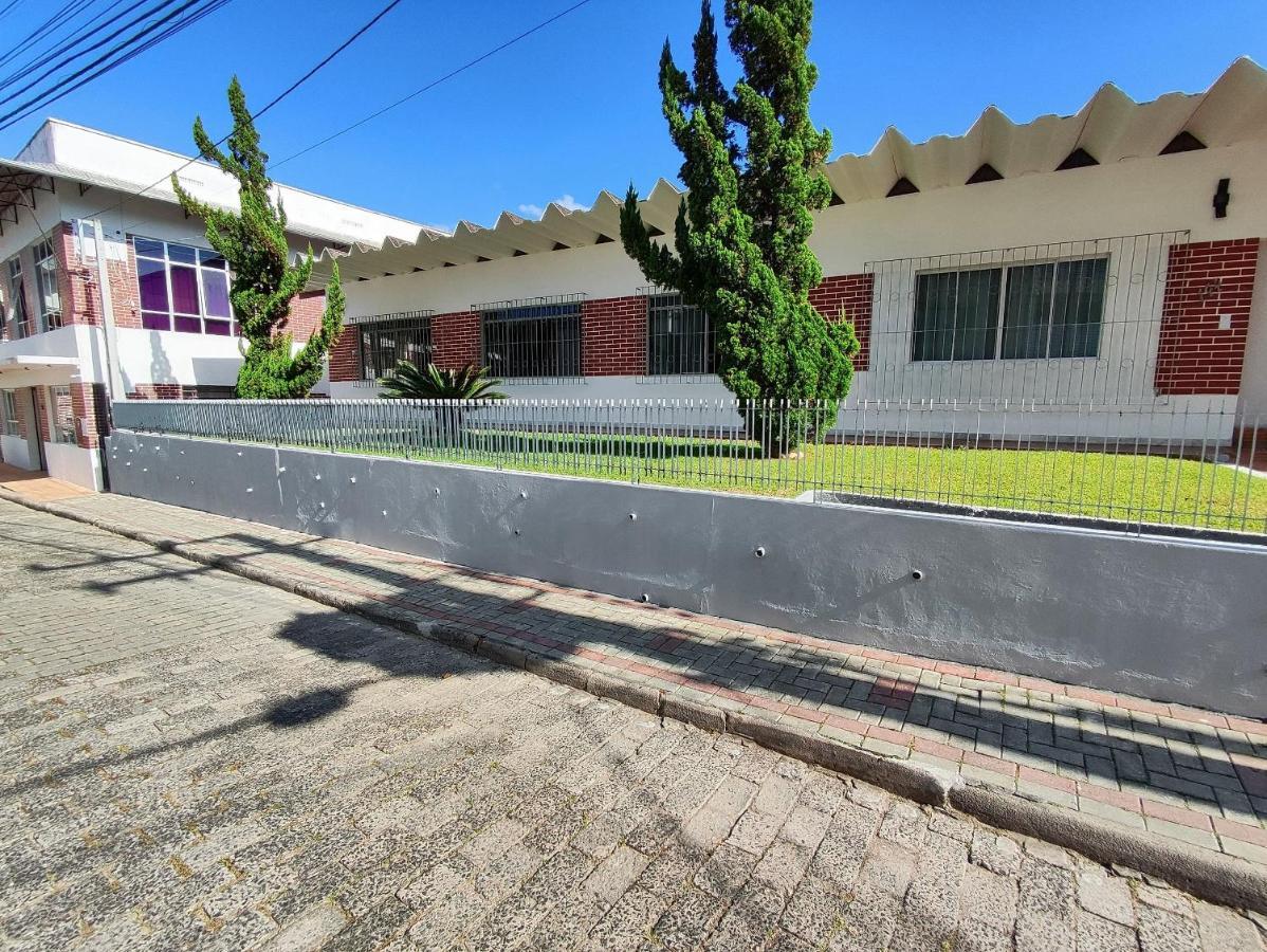 Villa Bilac 03 - Studio Proximo A Vila Germanica Blumenau Exterior photo
